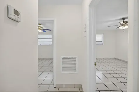 2500 SW 18th Terrace Fort Lauderdale FL 33315