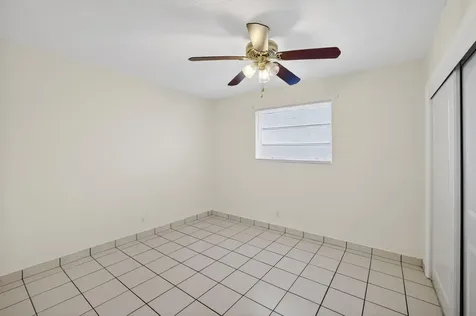 2500 SW 18th Terrace Fort Lauderdale FL 33315