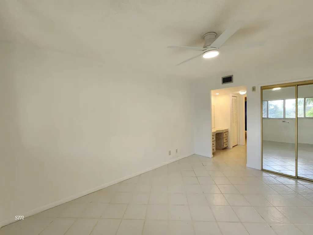 4900 Washington Street Hollywood FL 33021
