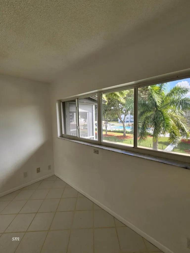 4900 Washington Street Hollywood FL 33021