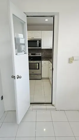 4042 NW 19th Street Fort Lauderdale FL 33313
