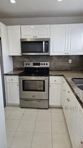 4042 NW 19th Street Fort Lauderdale FL 33313