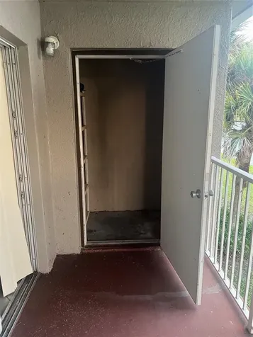 5031 Wiles Road Coconut Creek FL 33073