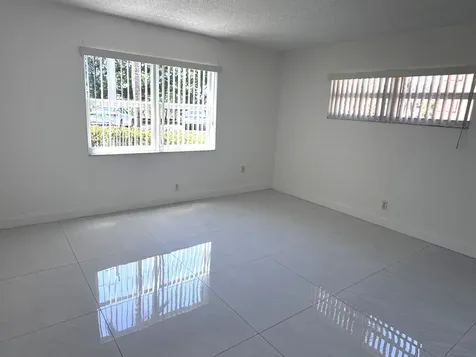 770 SE 2nd Avenue Deerfield Beach FL 33441
