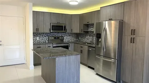 770 SE 2nd Avenue Deerfield Beach FL 33441