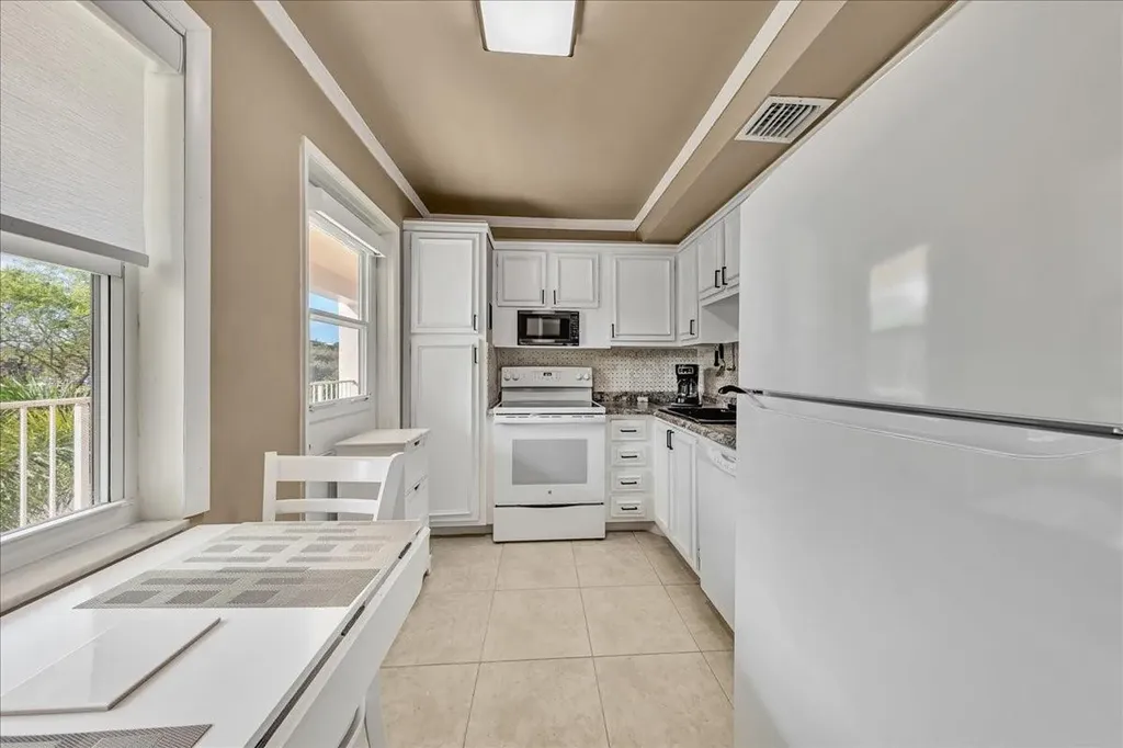 2651 S Course Drive Pompano Beach FL 33069