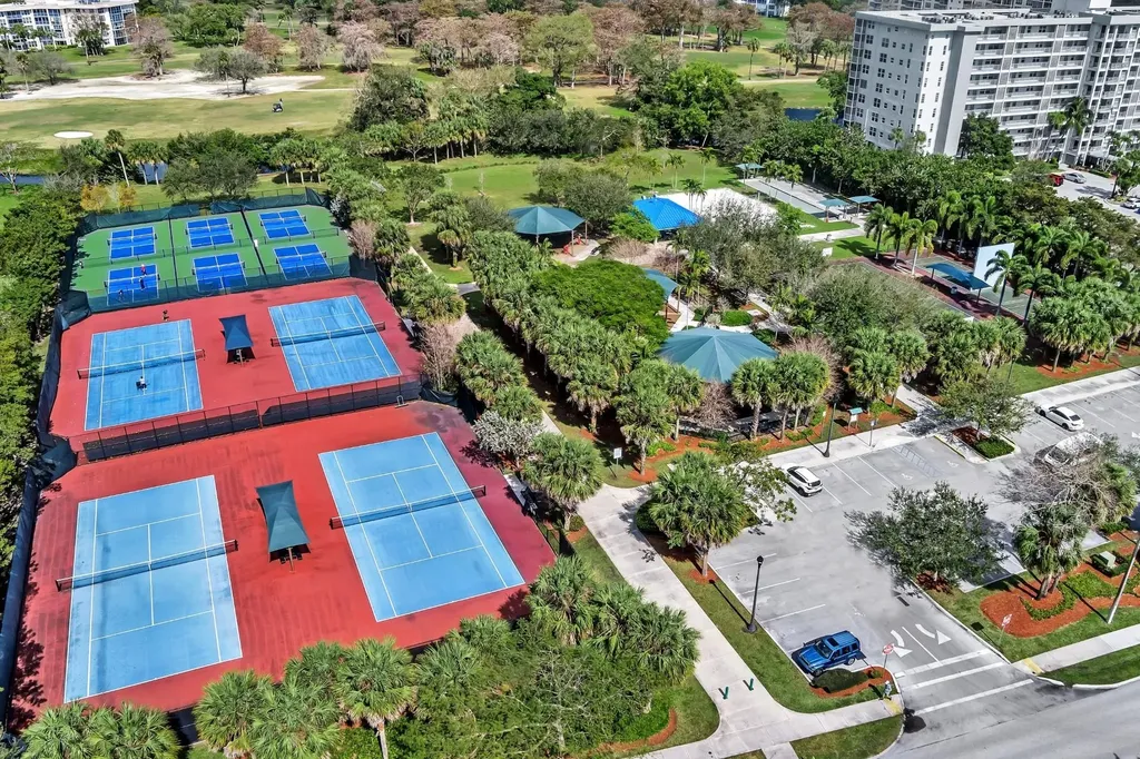 2651 S Course Drive Pompano Beach FL 33069