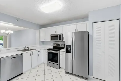 9511 Weldon Circle Tamarac FL 33321