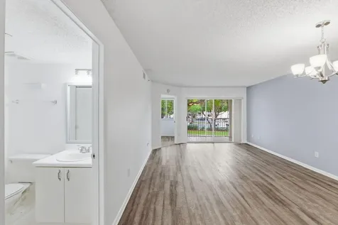9511 Weldon Circle Tamarac FL 33321
