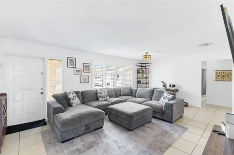 5607 NW 49th Avenue Tamarac FL 33319