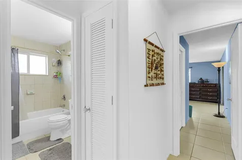 5607 NW 49th Avenue Tamarac FL 33319