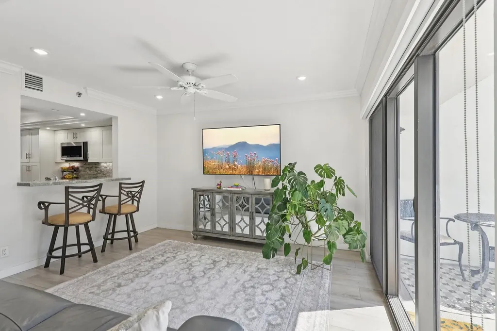 665 SE 21st Avenue Deerfield Beach FL 33441