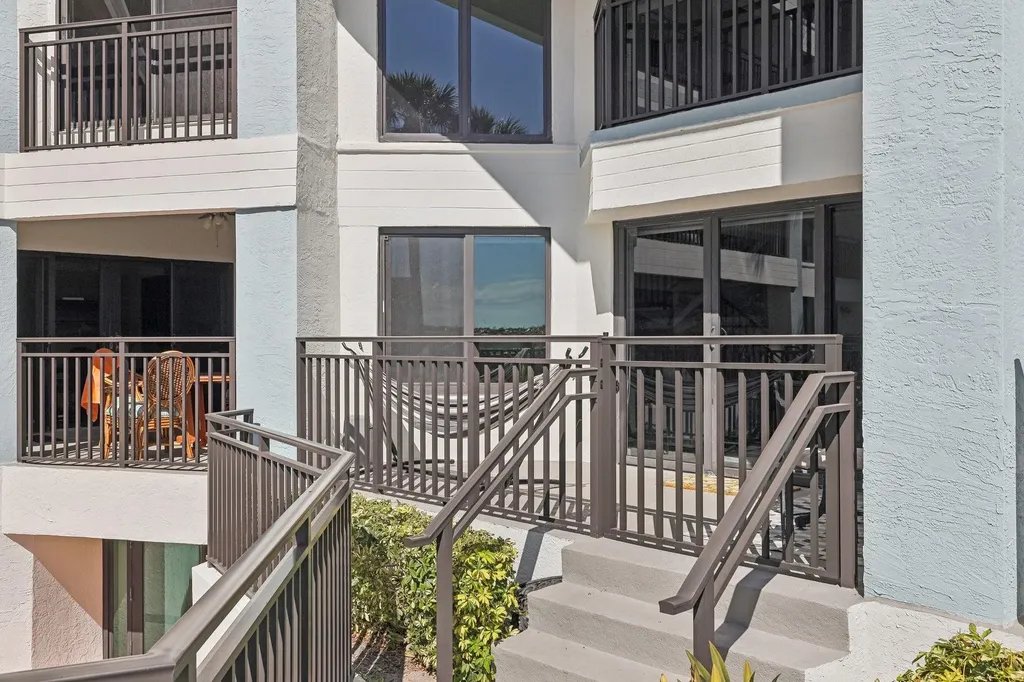 665 SE 21st Avenue Deerfield Beach FL 33441