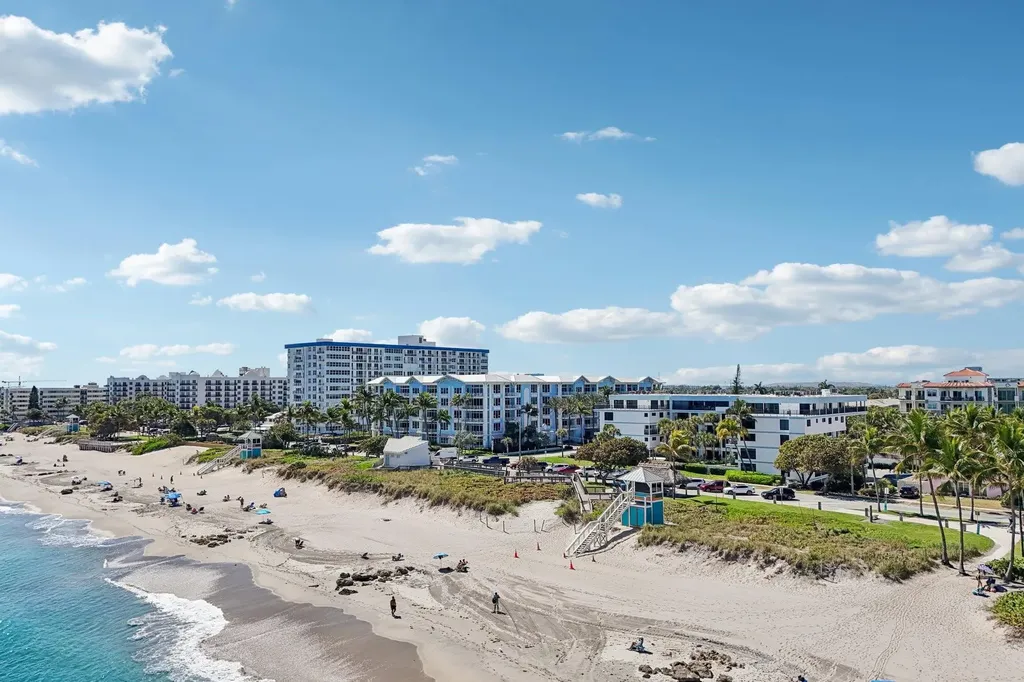 665 SE 21st Avenue Deerfield Beach FL 33441