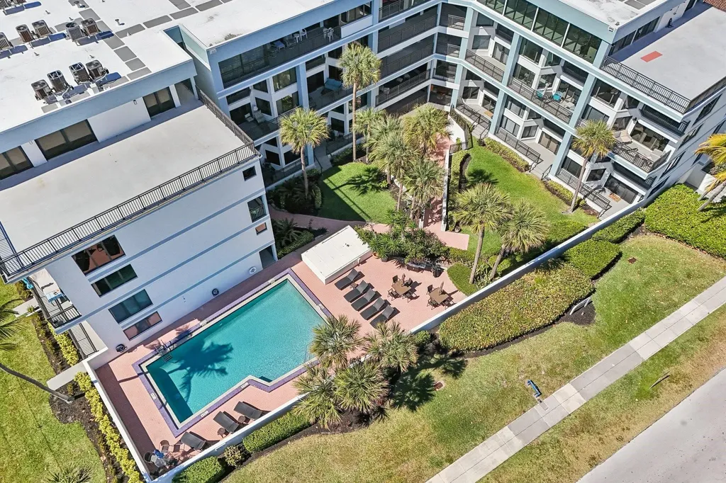 665 SE 21st Avenue Deerfield Beach FL 33441