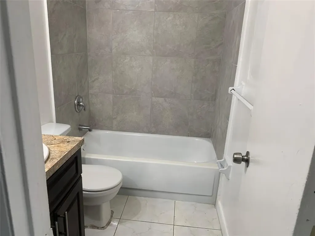 Pompano Beach FL 33068