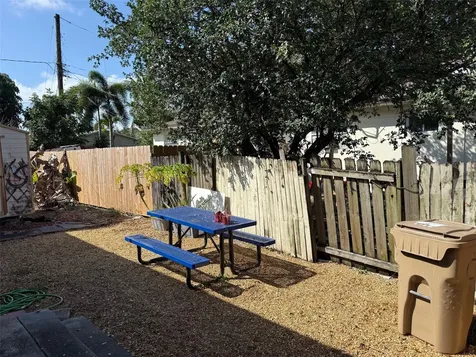 6140 SW 43rd Street Davie FL 33314