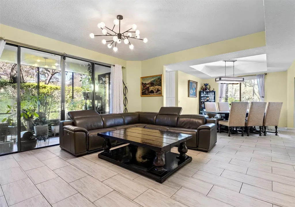 7525 NW 61st Terrace Parkland FL 33067