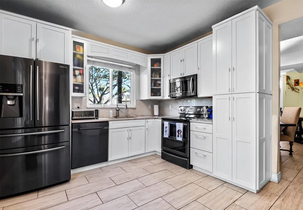 7525 NW 61st Terrace Parkland FL 33067