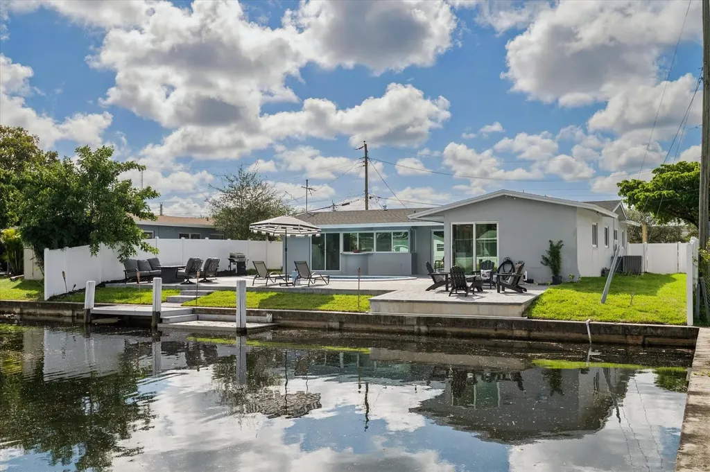 1921 NW 31st Court Oakland Park FL 33309