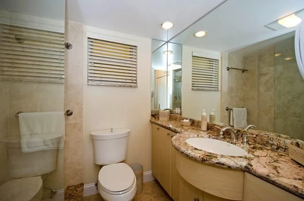 333 NE 21st Avenue Deerfield Beach FL 33441