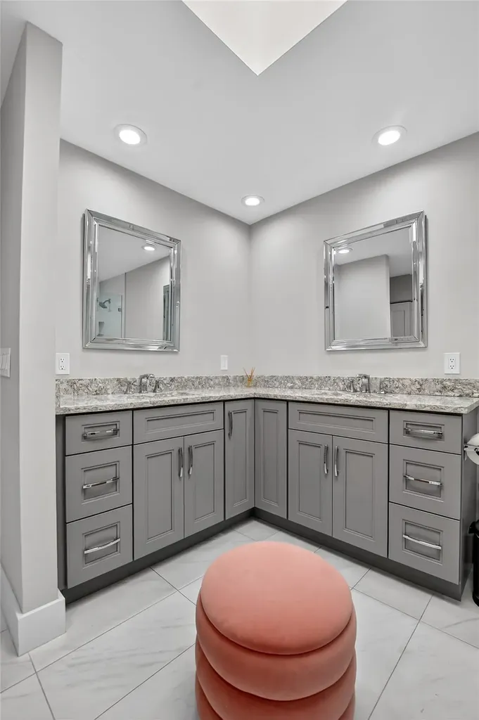 19480 Sawgrass Drive Boca Raton FL 33434