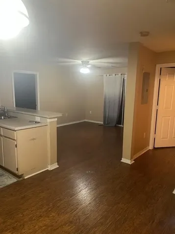 5475 Vineland Road Orlando FL 32811