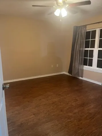 5475 Vineland Road Orlando FL 32811