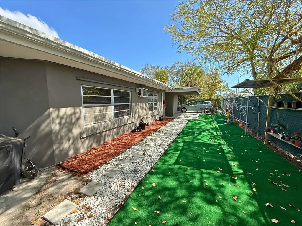 1390 Riverland Road Fort Lauderdale FL 33312