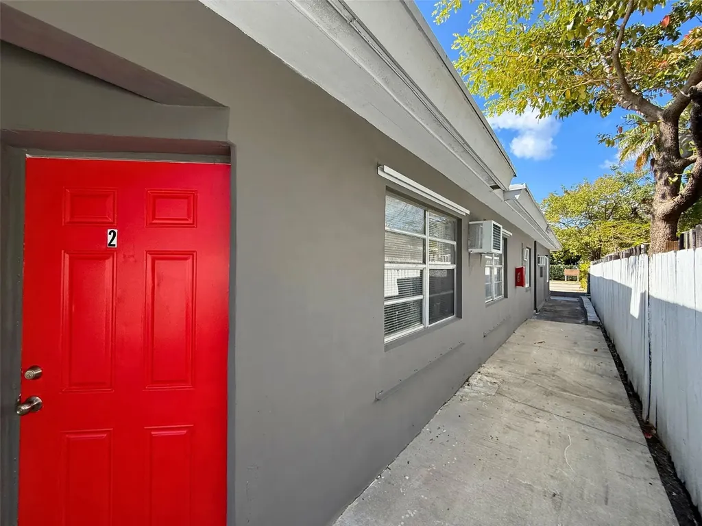 1390 Riverland Road Fort Lauderdale FL 33312