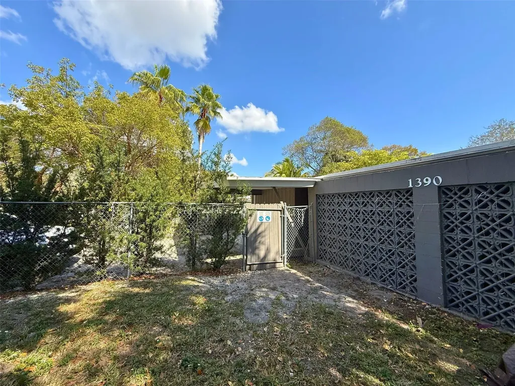 1390 Riverland Road Fort Lauderdale FL 33312