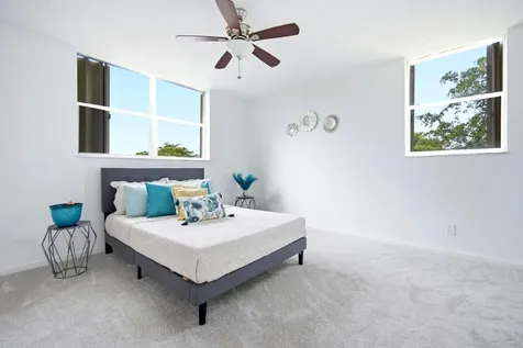 2801 Somerset Drive Lauderdale Lakes FL 33311