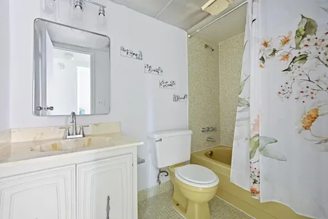 2801 Somerset Drive Lauderdale Lakes FL 33311