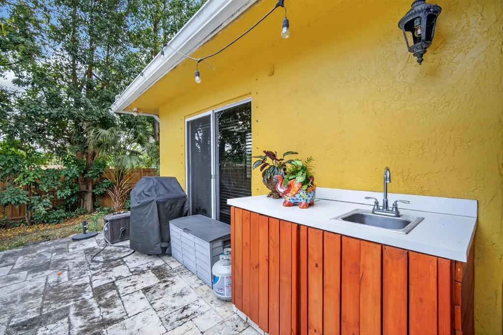 16200 SW 49th Street Southwest Ranches FL 33331