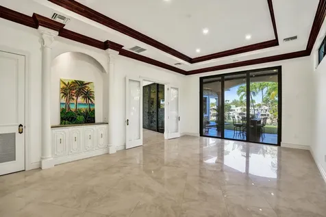 2425 Middle River Drive Fort Lauderdale FL 33305