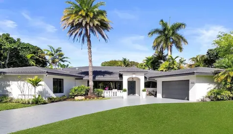 2425 Middle River Drive Fort Lauderdale FL 33305