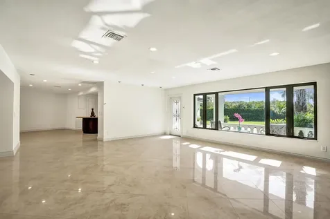 2425 Middle River Drive Fort Lauderdale FL 33305