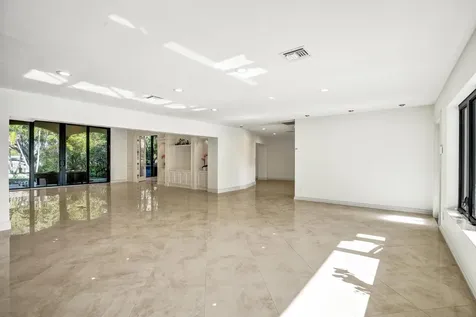 2425 Middle River Drive Fort Lauderdale FL 33305