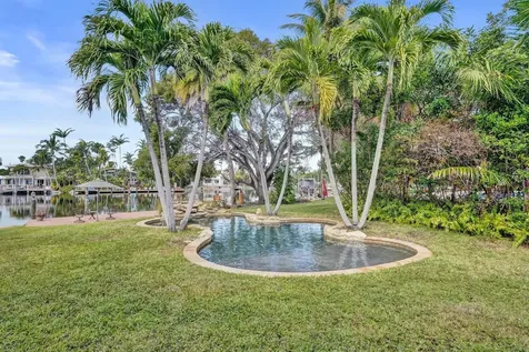 2425 Middle River Drive Fort Lauderdale FL 33305