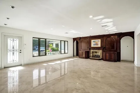 2425 Middle River Drive Fort Lauderdale FL 33305