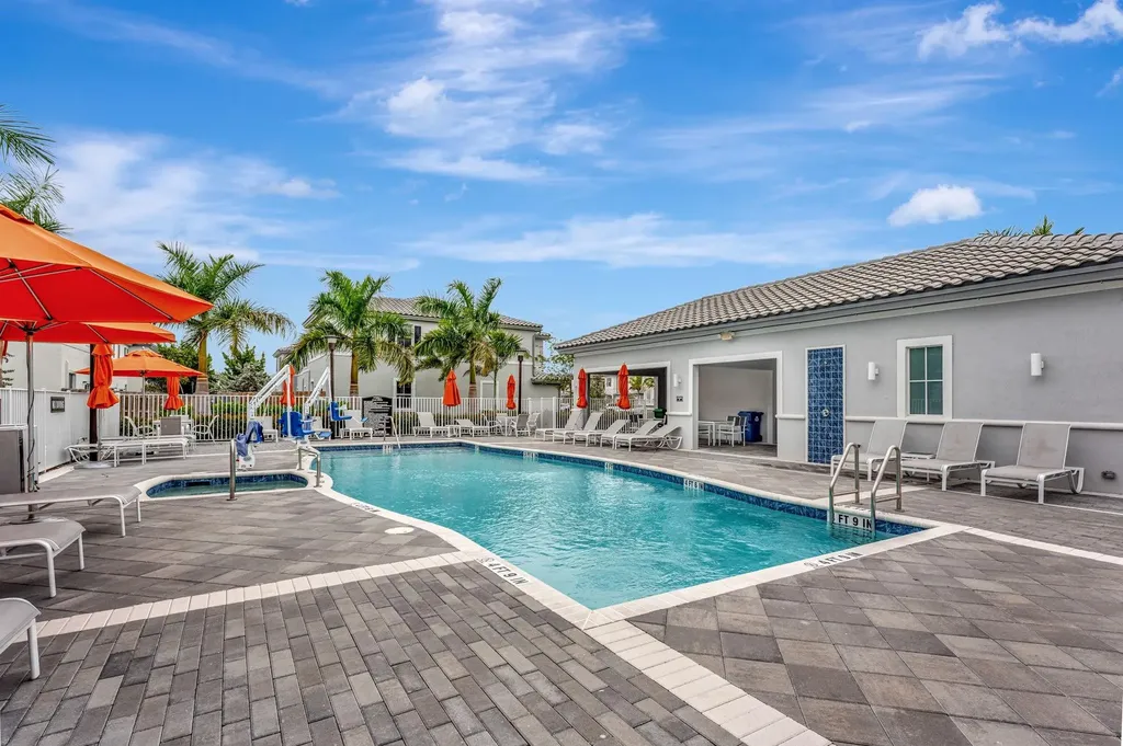 4611 NW 118th Avenue Coral Springs FL 33076