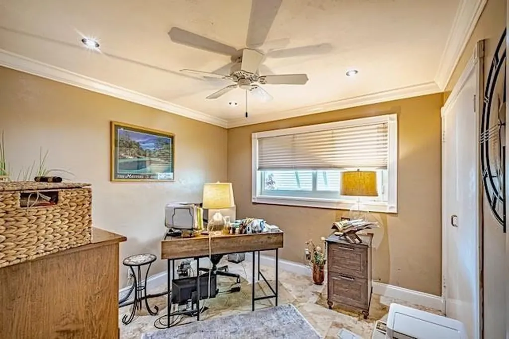 1131 SE 5th Avenue Pompano Beach FL 33060