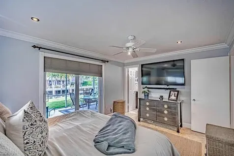 1131 SE 5th Avenue Pompano Beach FL 33060