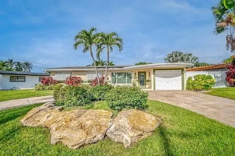 1131 SE 5th Avenue Pompano Beach FL 33060