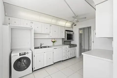 5200 N Ocean Boulevard Lauderdale By The Sea FL 33308