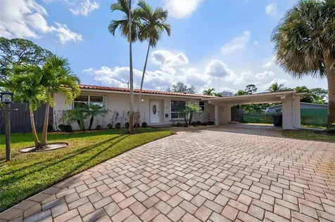 1762 NE 38th Street Oakland Park FL 33334