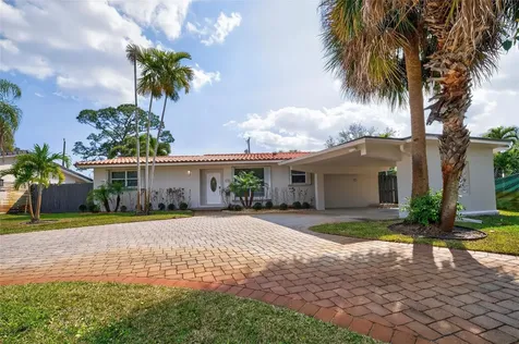 1762 NE 38th Street Oakland Park FL 33334