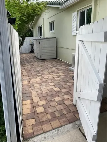 1250 Arthur Street Hollywood FL 33019