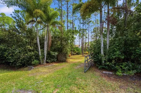14142 Peace River Way Palm Beach Gardens FL 33418