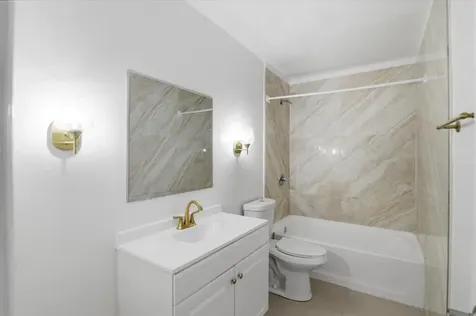 640 SW 68th Terrace Pembroke Pines FL 33023